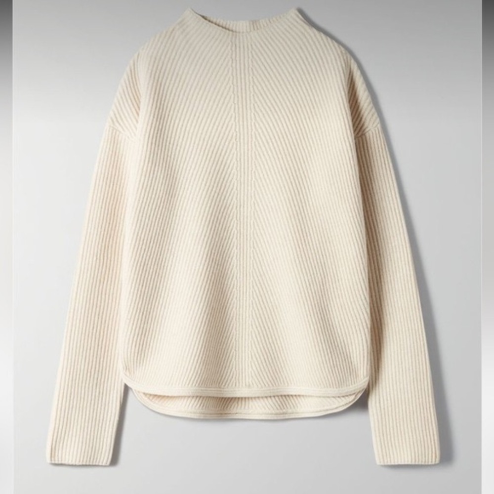 Babaton Chalmers in Cream